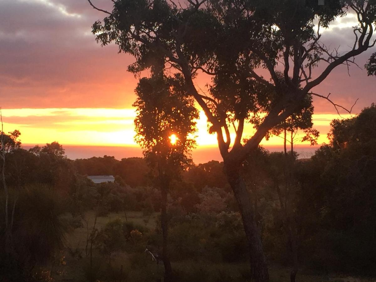 Eagle Bay House Bed and Breakfast Dunsborough Exteriör bild