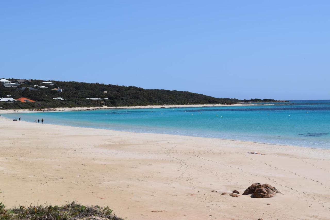 Eagle Bay House Bed and Breakfast Dunsborough Exteriör bild