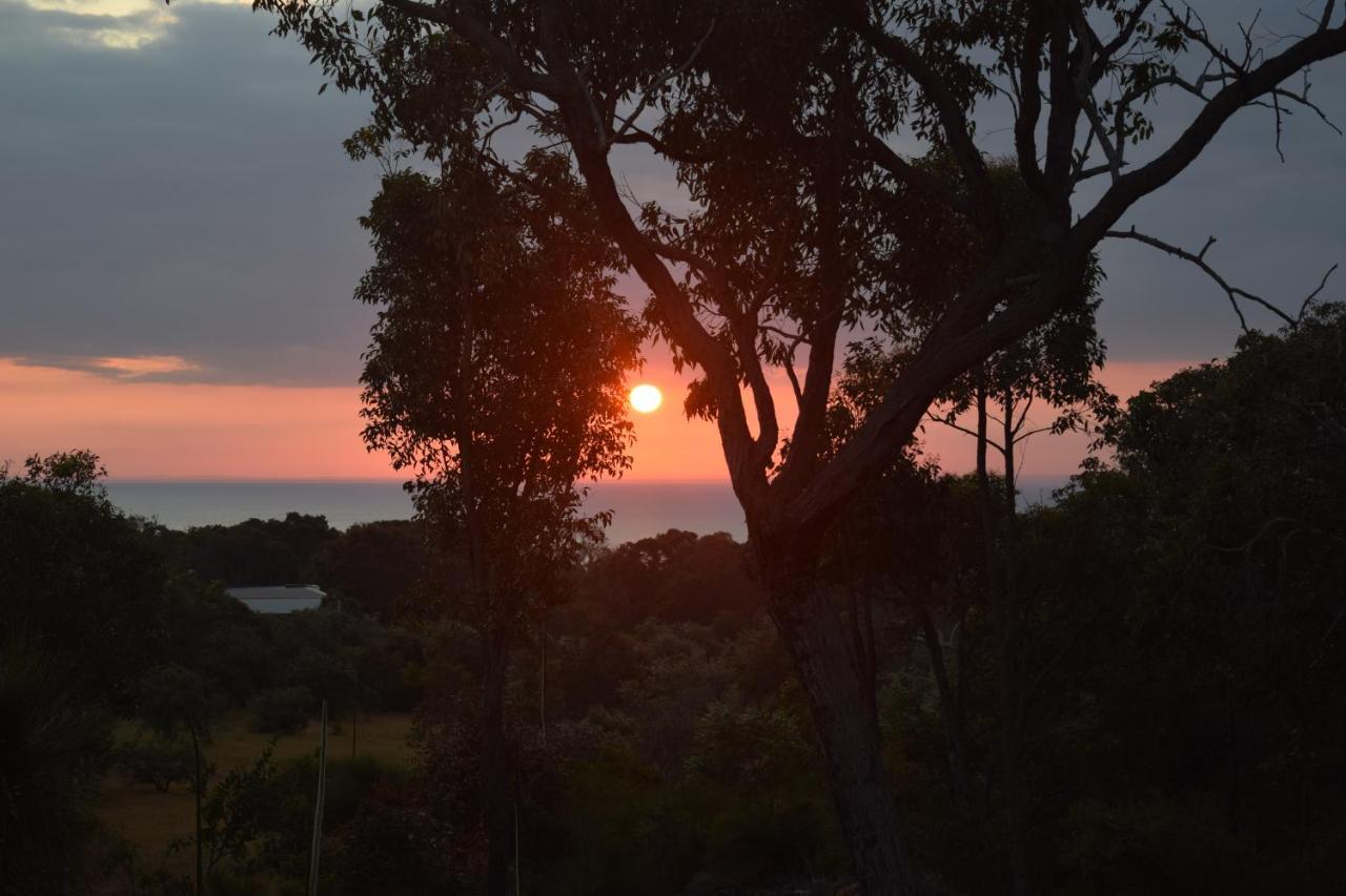Eagle Bay House Bed and Breakfast Dunsborough Exteriör bild